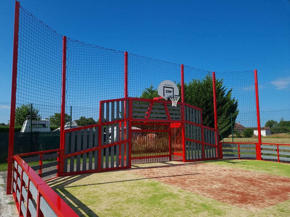 21 Aubigny en Plaine - TMS en plastique recyclé aj3m 2023 fronton